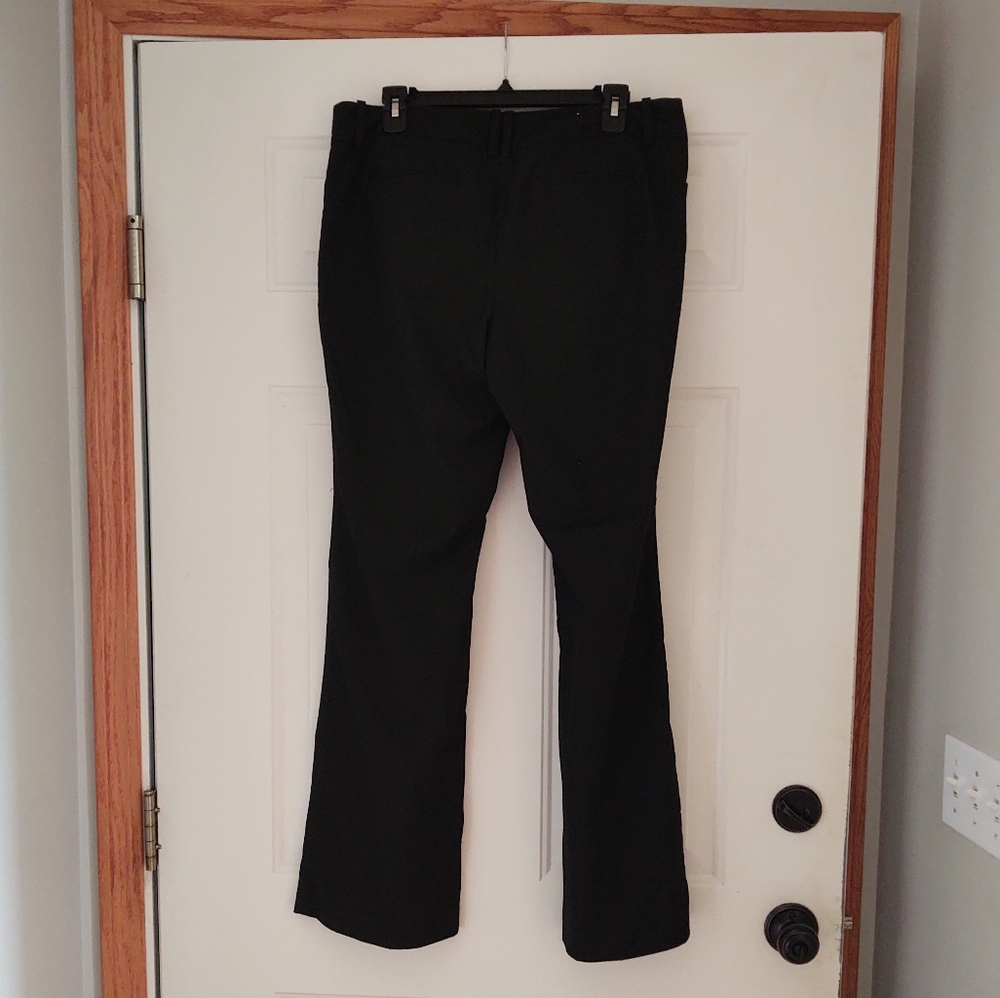 Mossimo straight leg black pants size women's 12 - Picture 2 of 5
